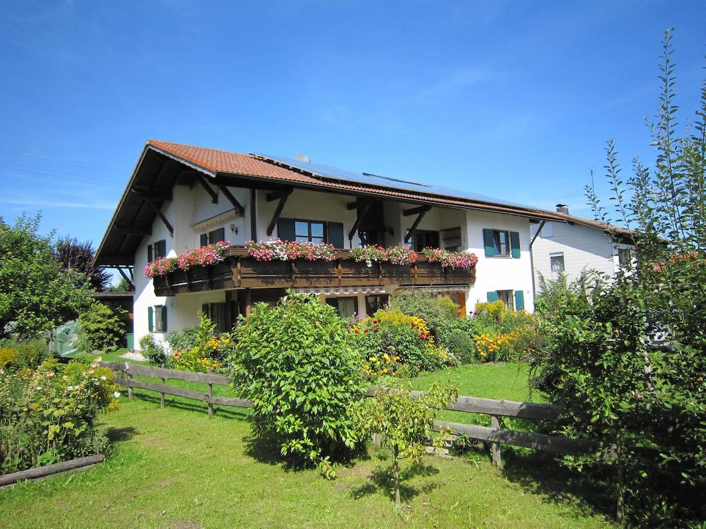 Gaestehaus Boeck In Roßhaupten חדר תמונה